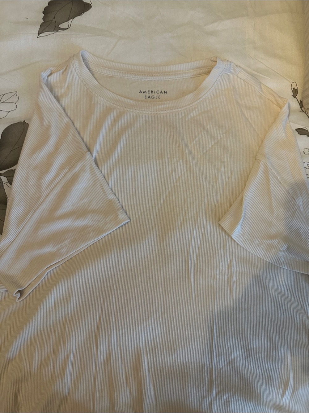 American Eagle Outfitters Cream Ribbed Short Sleeve Tee